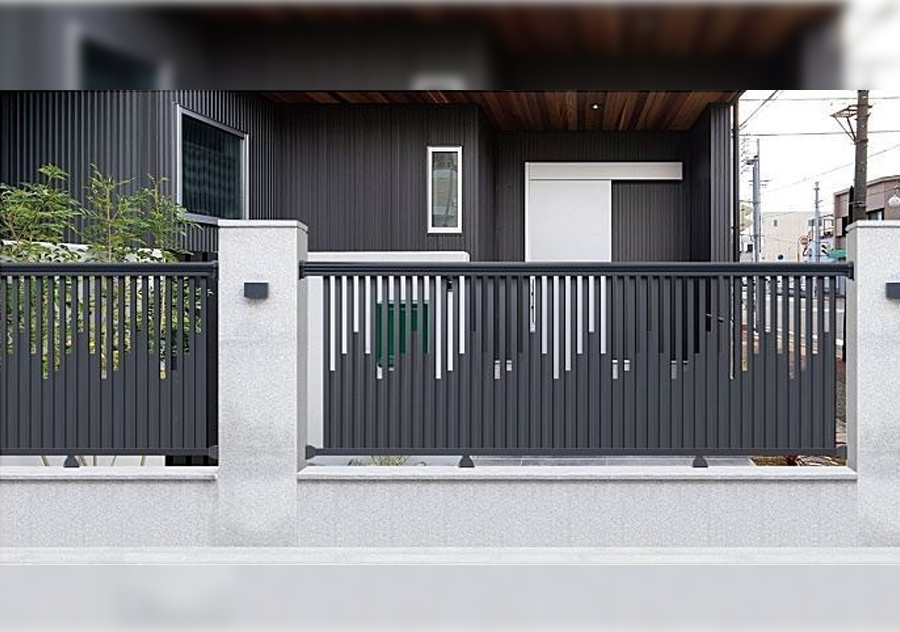 Elegante valla de aluminio para villa clásica